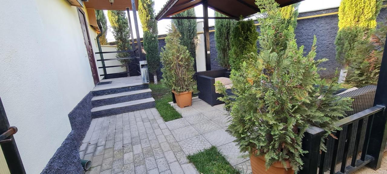 Hotel Emocia Natakhtari Екстер'єр фото