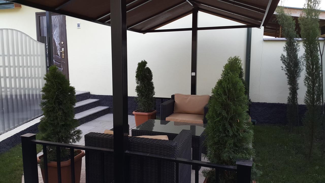 Hotel Emocia Natakhtari Екстер'єр фото