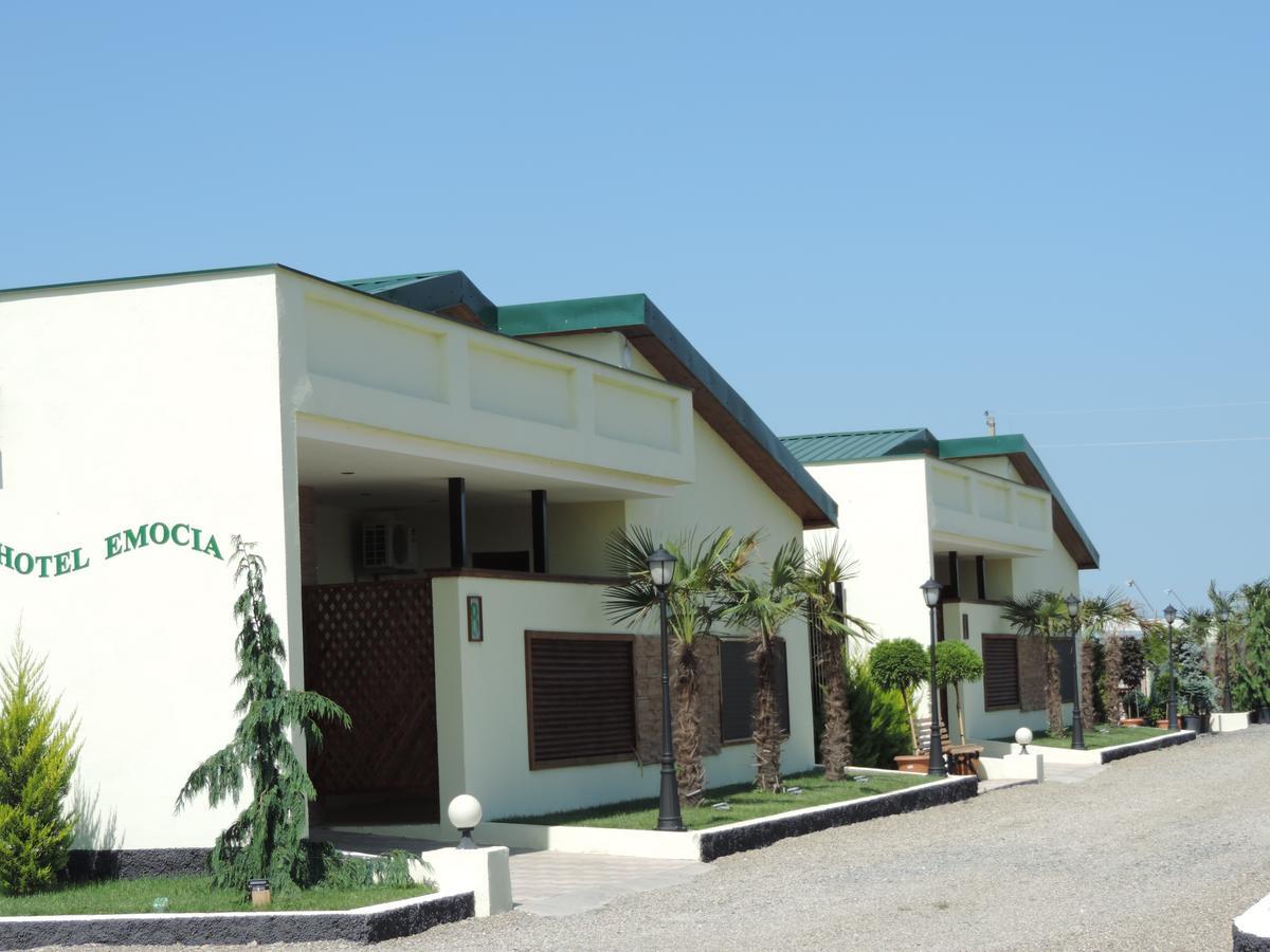 Hotel Emocia Natakhtari Екстер'єр фото