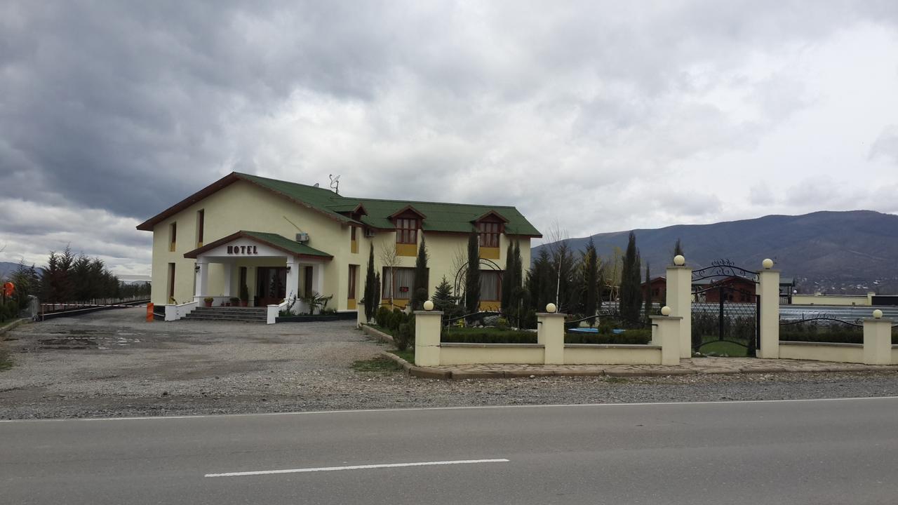 Hotel Emocia Natakhtari Екстер'єр фото