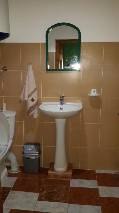 Hotel Emocia Natakhtari Екстер'єр фото